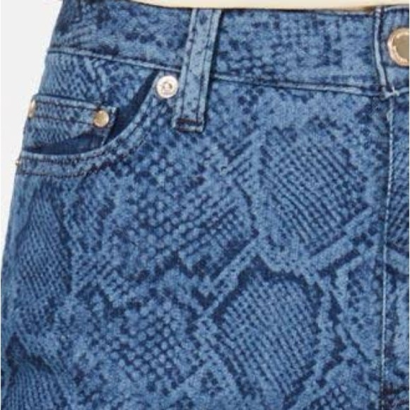 Michael Kors snake print denim jeans raw hem - Picture 5 of 11